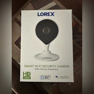 White Smart Wi‑Fi Security Camera with Person Detection